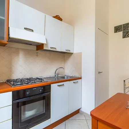 Orsola Comfort House Неаполь